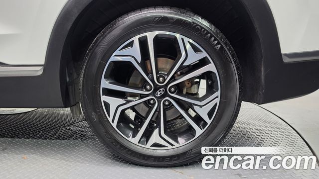 Hyundai Santafe 2019 — photo 7