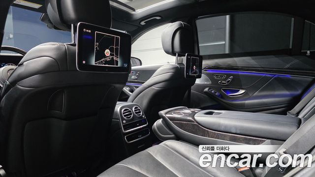Mercedes-Benz S-Class 2018 — photo 18
