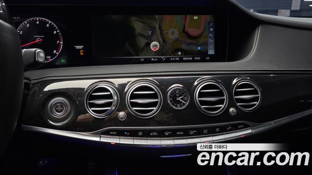 Mercedes-Benz S-Class 2018 — photo 21