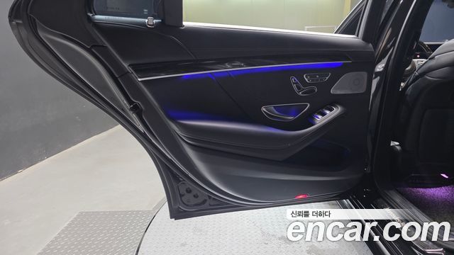 Mercedes-Benz S-Class 2018 — photo 15