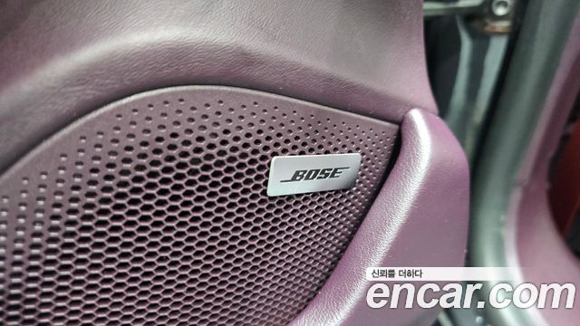 Porsche Taycan 2026 — photo 27