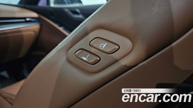 Genesis G80 2021 — photo 25
