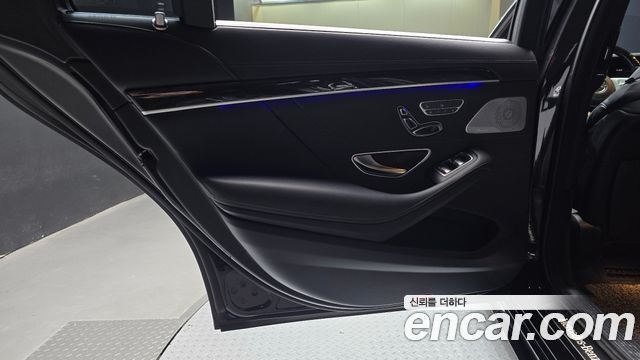 Mercedes-Benz S-Class 2018 — photo 15