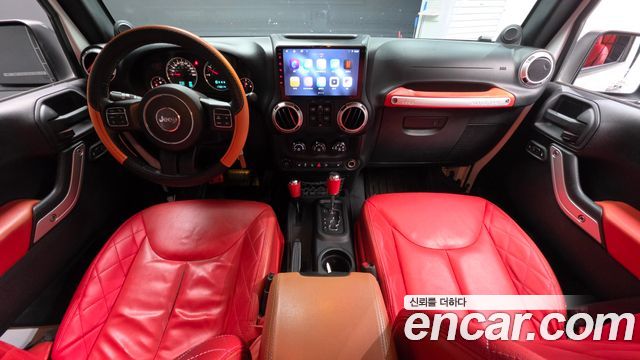 Jeep Wrangler 2014 — photo 10