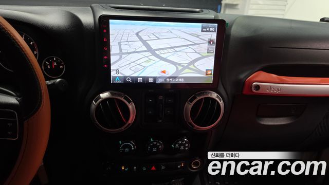 Jeep Wrangler 2014 — photo 19