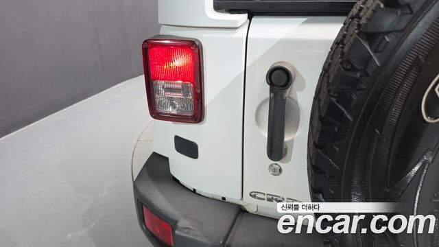 Jeep Wrangler 2014 — photo 9