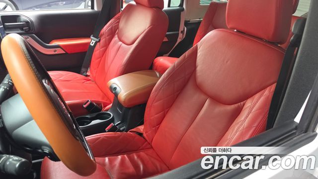 Jeep Wrangler 2014 — photo 27
