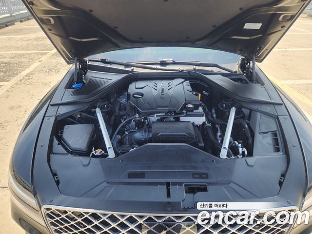 Genesis G80 2022 — photo 2