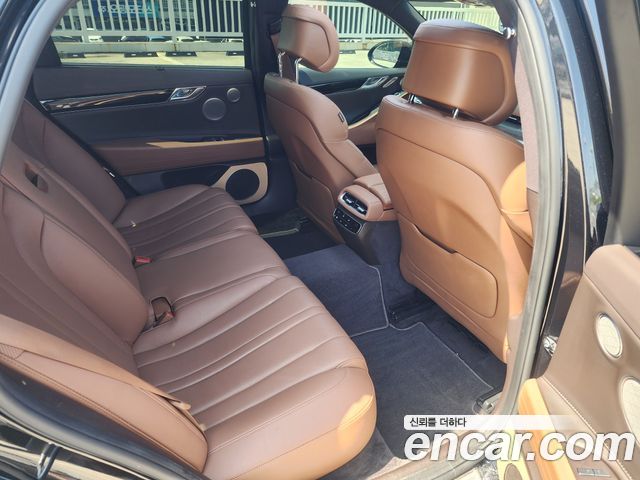 Genesis G80 2022 — photo 13