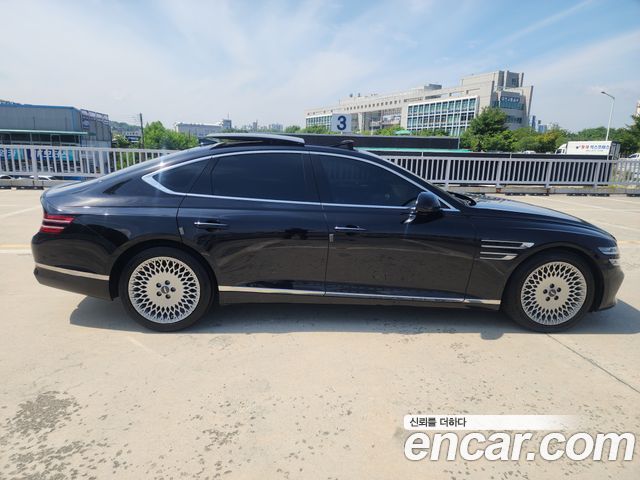 Genesis G80 2022 — photo 18