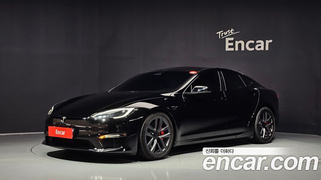 Tesla Model S 2023 — photo 1