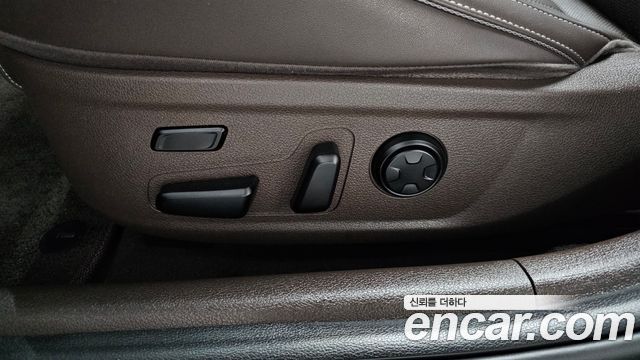 Kia Stinger 2023 — photo 36