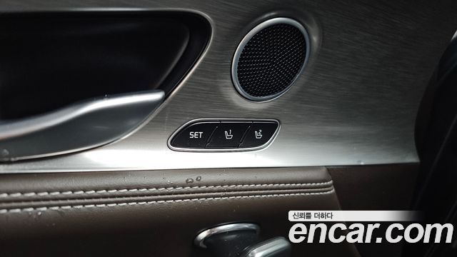 Kia Stinger 2023 — photo 37