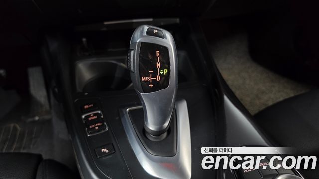 BMW 1-Series 2015 — photo 9