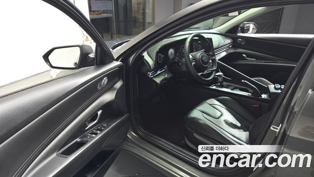 Hyundai AVANTE 2023 — photo 13