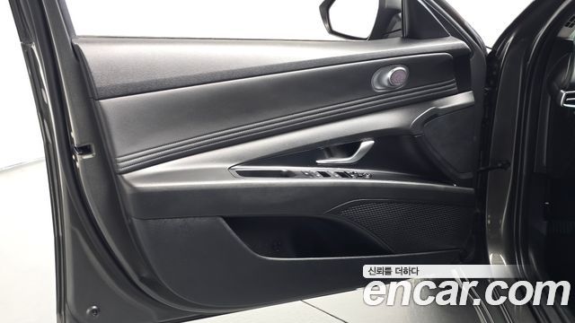 Hyundai AVANTE 2023 — photo 14