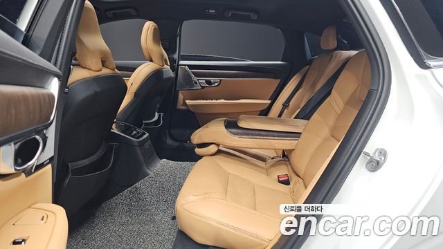 Volvo S90 2023 — photo 17