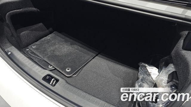 Volvo S90 2023 — photo 27