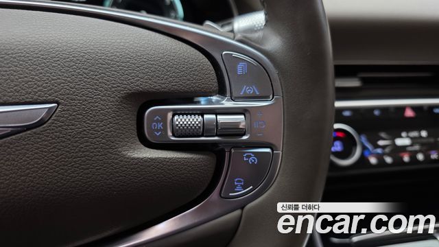Genesis GV80 2023 — photo 22