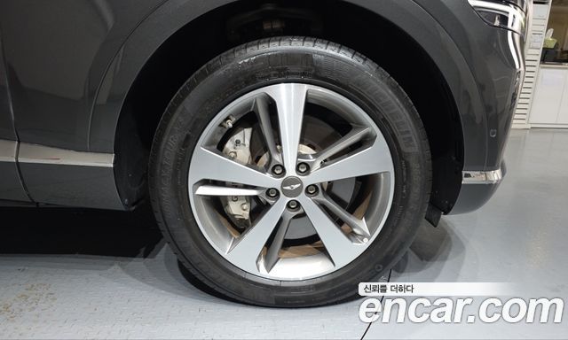 Genesis GV80 2023 — photo 7