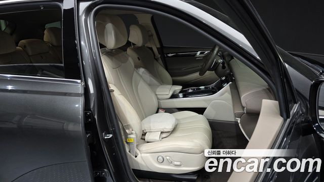 Genesis GV80 2023 — photo 16