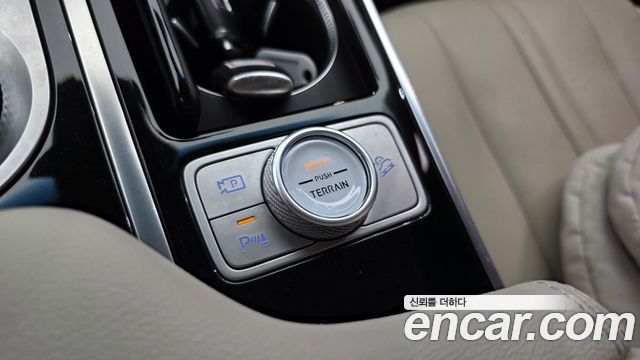 Genesis GV80 2023 — photo 29