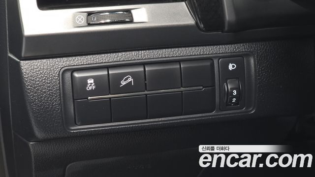 KG Mobility Rexton 2021 — photo 28