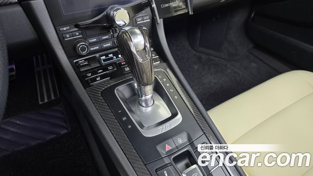 Porsche 718 2017 — photo 9