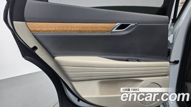 Genesis G80 2021 — photo 15