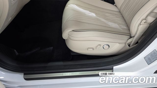 Genesis G80 2021 — photo 29
