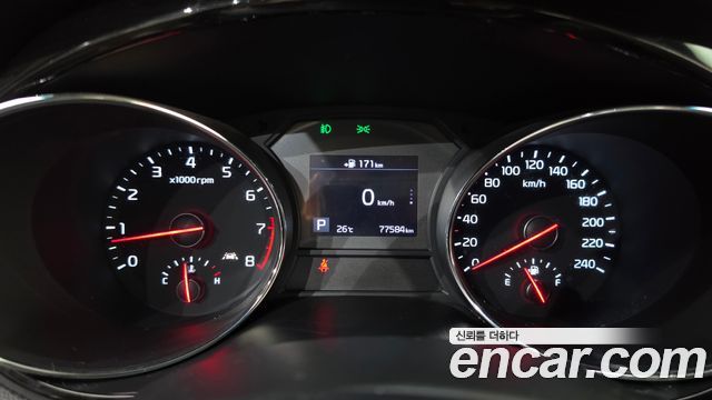Kia Canival 2019 — photo 11