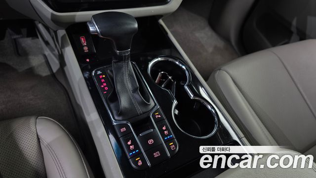 Kia Canival 2019 — photo 12