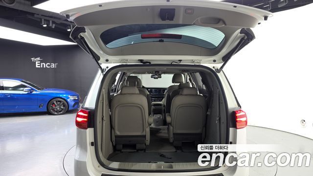 Kia Canival 2019 — photo 26