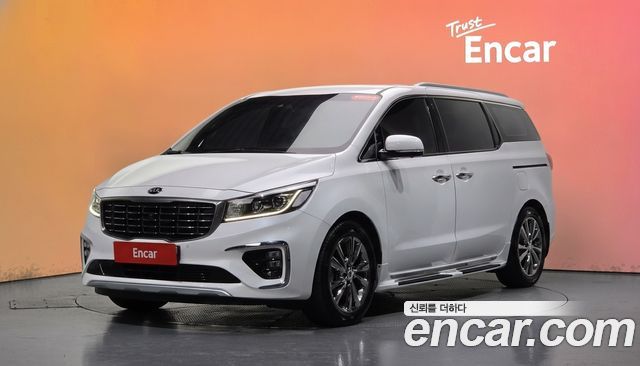 Kia Canival 2019 — photo 1