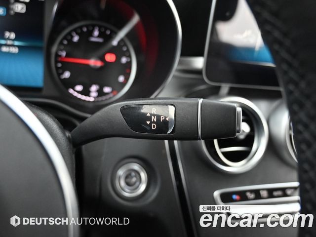 Mercedes-Benz C-Class 2019 — photo 9
