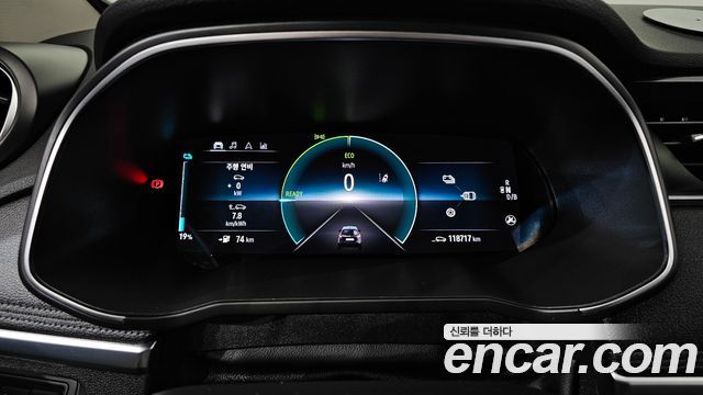 Renault Korea Zoe 2021 — photo 11