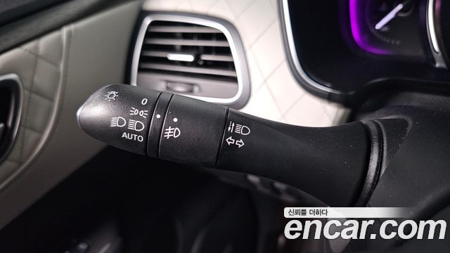 Renault Korea SM6 2020 — photo 30