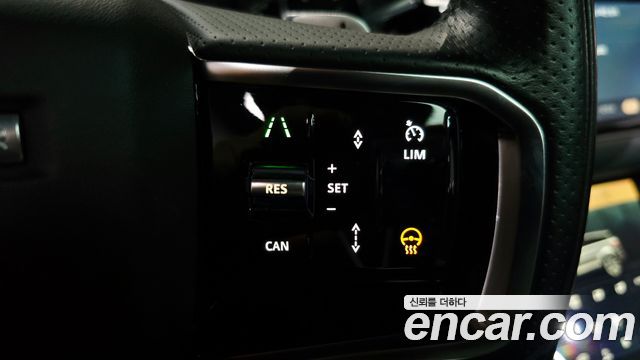 Land Rover Range Rover Evoque 2021 — photo 24