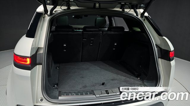 Land Rover Range Rover Evoque 2021 — photo 26