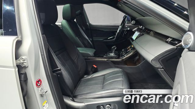Land Rover Range Rover Evoque 2021 — photo 16