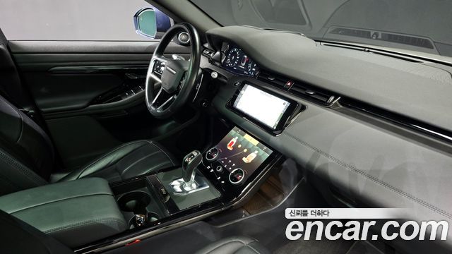 Land Rover Range Rover Evoque 2021 — photo 27