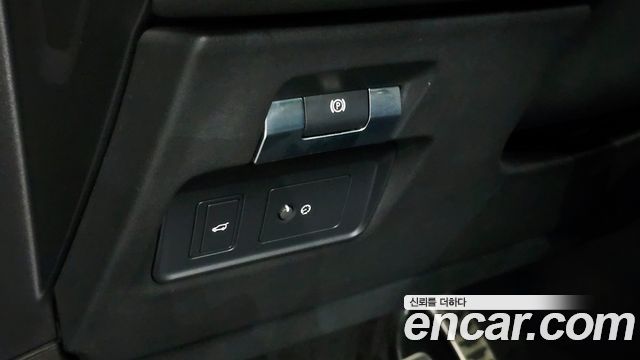Land Rover Range Rover Evoque 2021 — photo 29