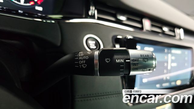 Land Rover Range Rover Evoque 2021 — photo 30