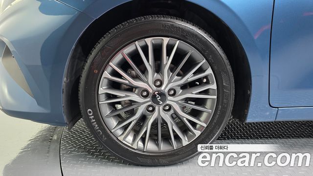 Kia K3 2022 — photo 5