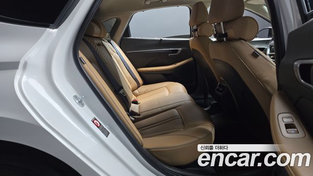 Hyundai Sonata 2020 — photo 17