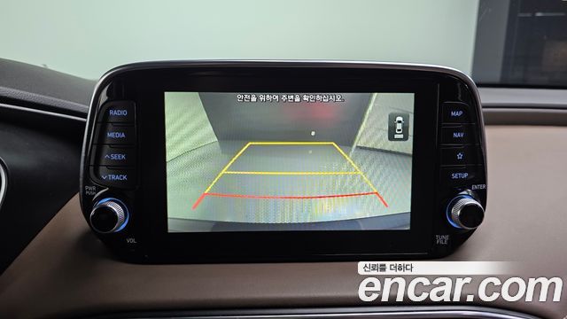 Hyundai Santafe 2019 — photo 15