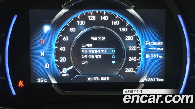 Hyundai Santafe 2019 — photo 16