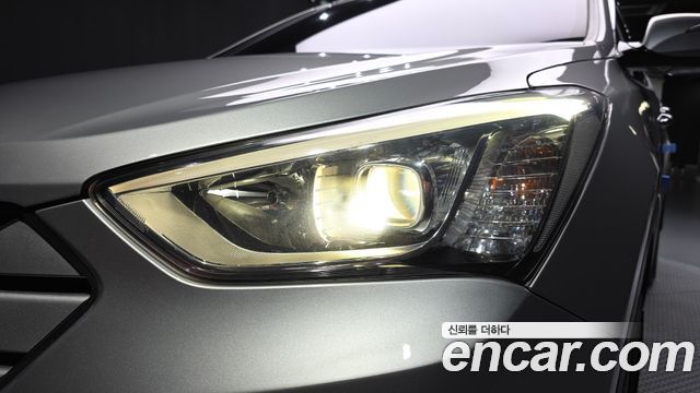Hyundai Santafe 2013 — photo 8