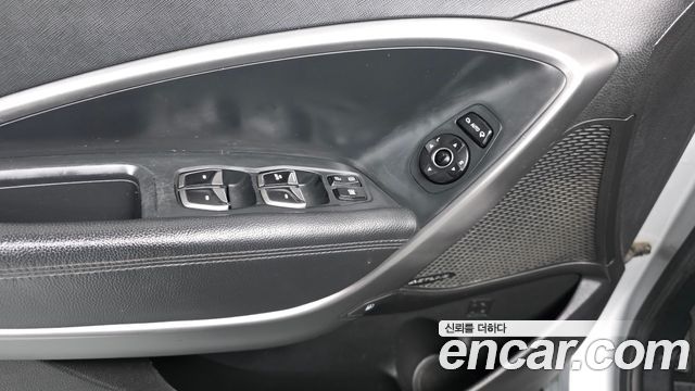 Hyundai Santafe 2013 — photo 27