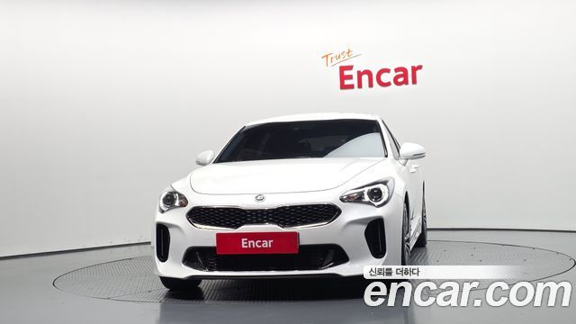 Kia Stinger 2018 — photo 3